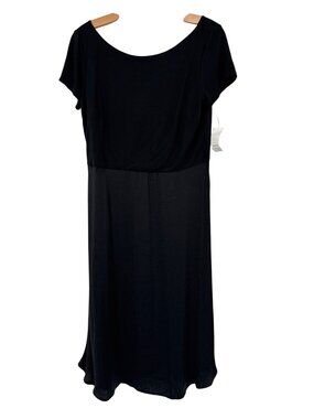 Ann Taylor Loft Black Short Sleeve Midi Dress Size 8 Rayon Blend Womens new